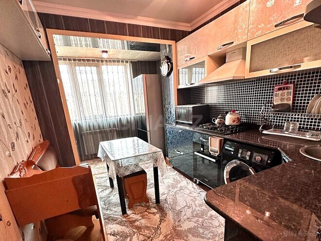 Satılır 5 otaqlı köhnə tikili 125 m², Qara Qarayev m., photo 14 from 32