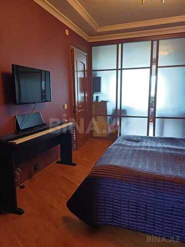 Satılır 3 otaqlı köhnə tikili 70 m², 28 May m., photo 3 from 27