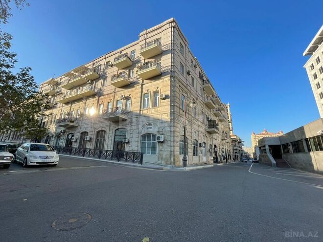 Satılır 2 otaqlı köhnə tikili 70.5 m², İçəri Şəhər m., photo 13 from 30