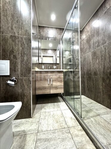 İcarəyə verilir 3 otaqlı yeni tikili 140 m², Ağ şəhər q., photo 14 from 16