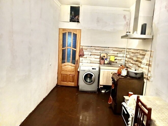 Satılır 2 otaqlı köhnə tikili 55 m², Qara Qarayev m., photo 8 from 21
