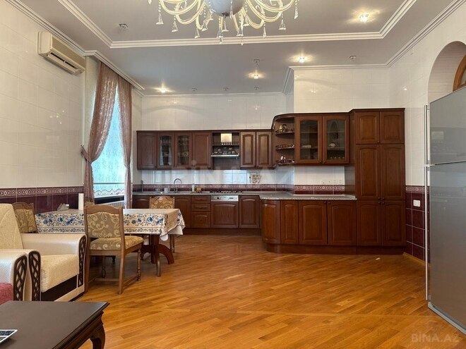 Продаётся 8-комн. дом/дача 710 м², пос. Мардакан, photo 14 from 27