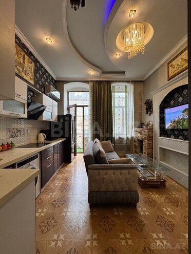 İcarəyə verilir 2 otaqlı köhnə tikili 55 m², Sahil m., photo 7 from 9