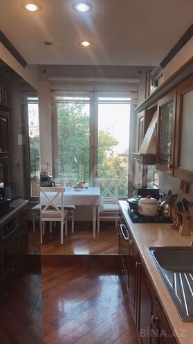 Satılır 3 otaqlı köhnə tikili 98 m², Nəsimi r., photo 12 from 18