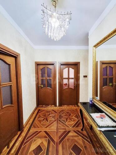 Satılır 4 otaqlı köhnə tikili 105 m², Azadlıq Prospekti m., photo 13 from 15