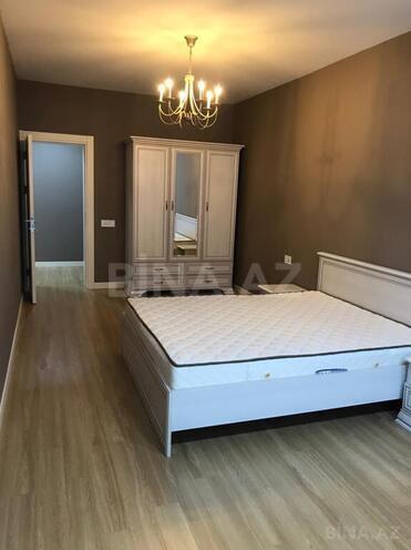 Сдаётся 3-комн. новостройка 130 м², м. Нариман Нариманов, photo 3 from 9