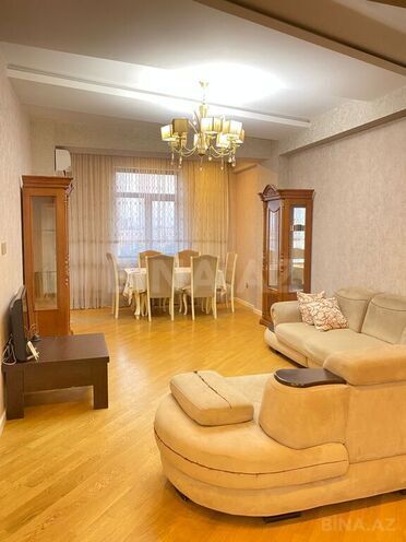Сдаётся 2-комн. новостройка 90 м², м. Иншаатчылар, photo 4 from 26