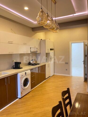 Сдаётся 2-комн. новостройка 90 м², м. Иншаатчылар, photo 7 from 26