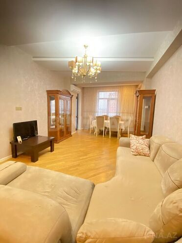 Сдаётся 2-комн. новостройка 90 м², м. Иншаатчылар, photo 5 from 26