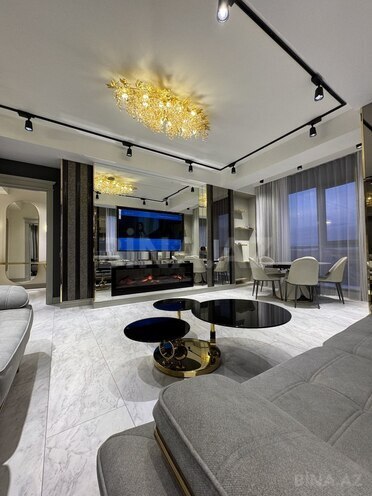 Satılır 5 otaqlı yeni tikili 160 m², Ağ şəhər q., photo 1 from 32