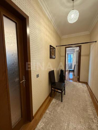 Продаётся 4-комн. новостройка 180 м², м. Элмляр Академиясы, photo 13 from 17