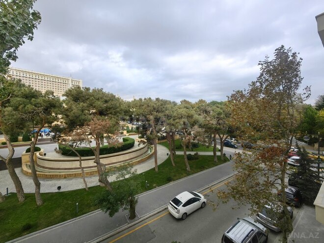 Satılır 2 otaqlı köhnə tikili 54 m², İçəri Şəhər m., photo 16 from 23