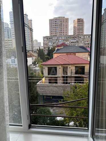 Satılır 2 otaqlı köhnə tikili 75 m², Yasamal r., photo 8 from 23