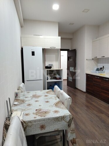Сдаётся 3-комн. новостройка 110 м², м. Иншаатчылар, photo 4 from 12