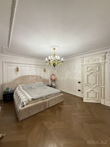 Satılır 3 otaqlı köhnə tikili 215 m², Sahil m., photo 16 from 23
