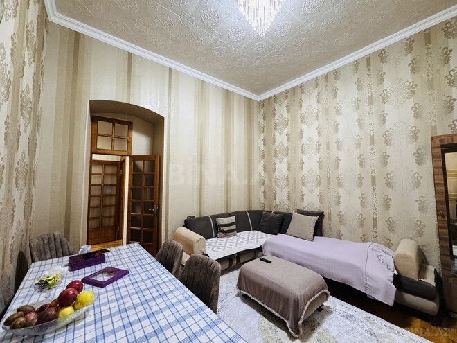 Продаётся 3-комн. вторичка 48 м², м. Ичеришехер, photo 3 from 14