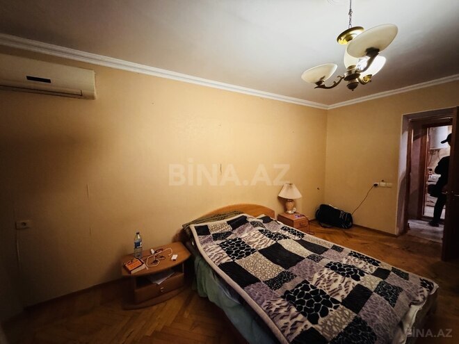 Продаётся 3-комн. вторичка 80 м², Ясамальский р., photo 7 from 16