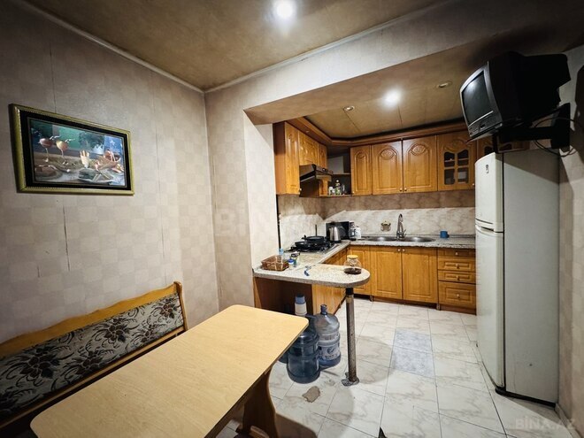 Продаётся 3-комн. вторичка 80 м², Ясамальский р., photo 10 from 16