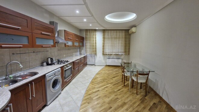 Продаётся 3-комн. новостройка 132 м², м. Гянджлик, photo 3 from 19