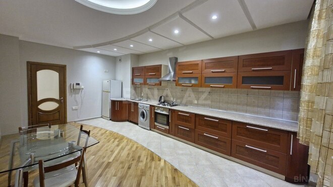 Продаётся 3-комн. новостройка 132 м², м. Гянджлик, photo 1 from 19