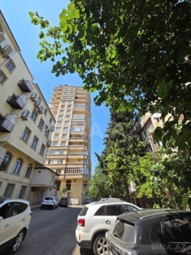 Продаётся 4-комн. новостройка 170 м², м. Элмляр Академиясы, photo 3 from 18