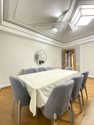 Сдаётся 3-комн. новостройка 145 м², м. 8 ноября, photo 19 from 32