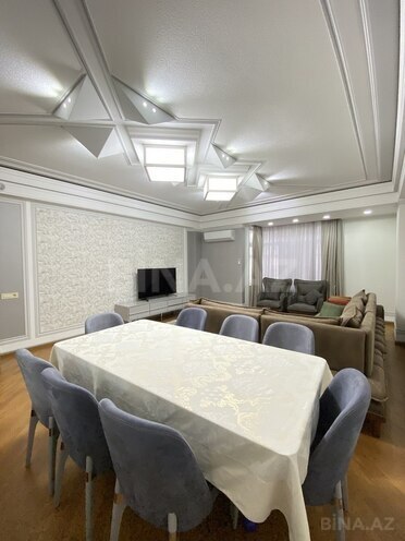 Сдаётся 3-комн. новостройка 145 м², м. 8 ноября, photo 7 from 32