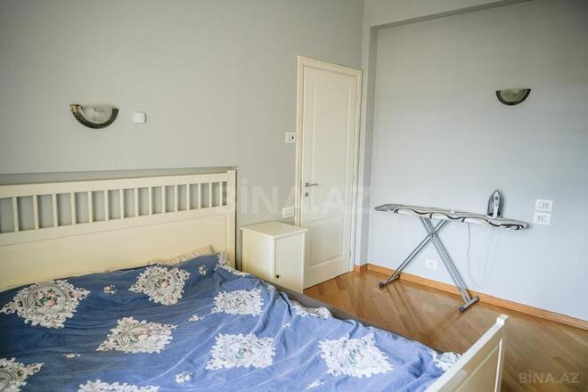 Satılır 3 otaqlı köhnə tikili 105 m², 28 May m., photo 9 from 20