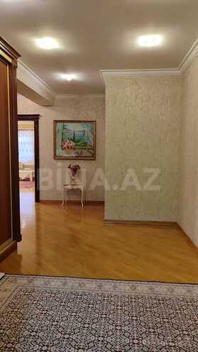 Сдаётся 2-комн. новостройка 115 м², м. Низами, photo 11 from 16