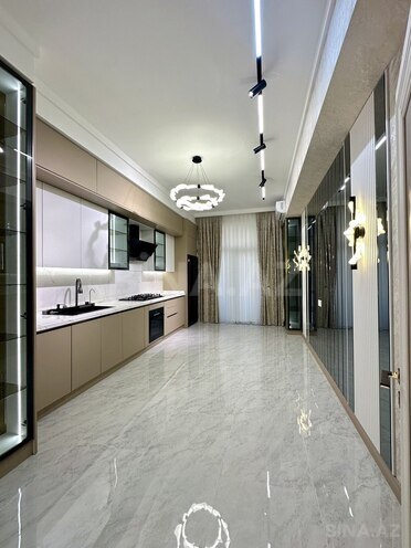 Продаётся 4-комн. новостройка 195 м², м. 28 мая, photo 1 from 21