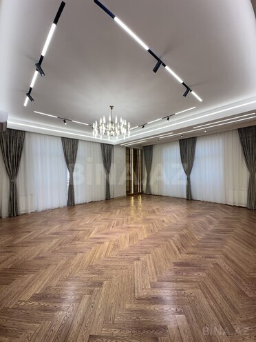 Продаётся 4-комн. новостройка 195 м², м. 28 мая, photo 4 from 21