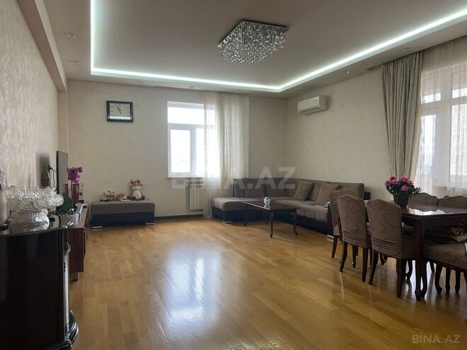 Продаётся 4-комн. новостройка 185 м², м. Элмляр Академиясы, photo 3 from 13