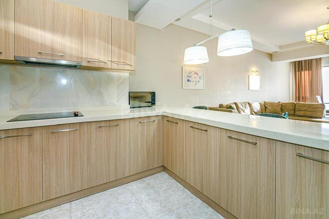 İcarəyə verilir 3 otaqlı yeni tikili 135 m², Şah İsmayıl Xətai m., photo 7 from 30