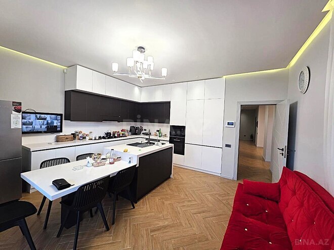 Продаётся 8-комн. дом/дача 400 м², пос. Бадамдар, photo 13 from 28