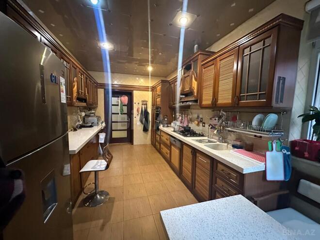 Satılır 5 otaqlı həyət evi/bağ evi 250 m², Qara Qarayev m., photo 9 from 31