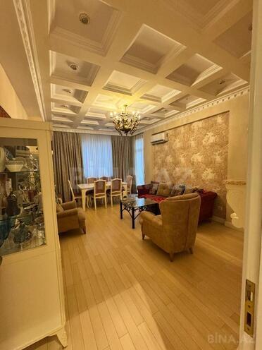 Продаётся 3-комн. новостройка 110 м², м. Азадлыг проспекти, photo 1 from 14