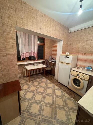 Satılır 2 otaqlı köhnə tikili 60 m², İnşaatçılar m., photo 7 from 11