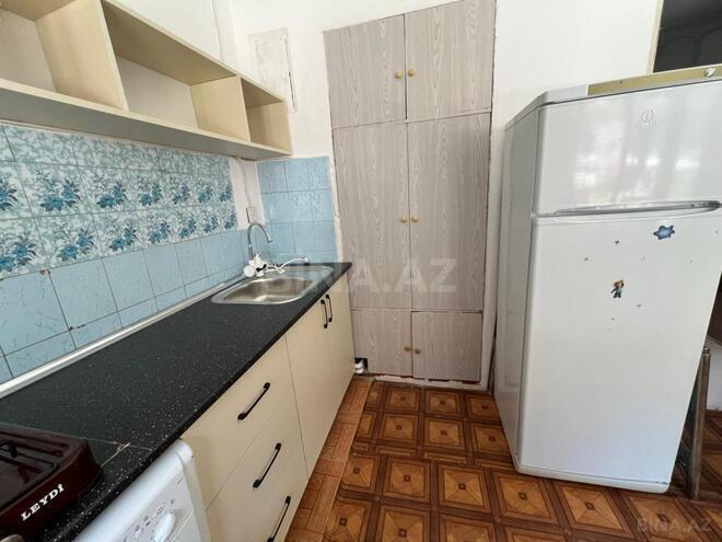 Satılır 3 otaqlı köhnə tikili 99.9 m², 28 May m., photo 12 from 25