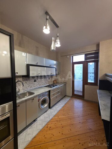 Сдаётся 3-комн. новостройка 117 м², м. Иншаатчылар, photo 8 from 13