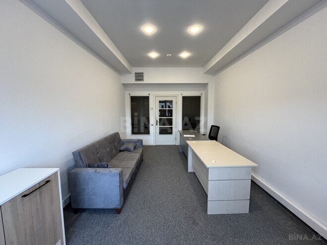 Сдаётся 1-комн. офис 25 м², м. Нариман Нариманов, photo 1 from 5
