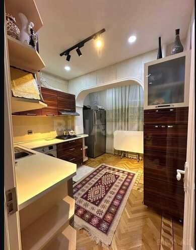 Продаётся 5-комн. вторичка 130 м², м. Азадлыг проспекти, photo 7 from 12