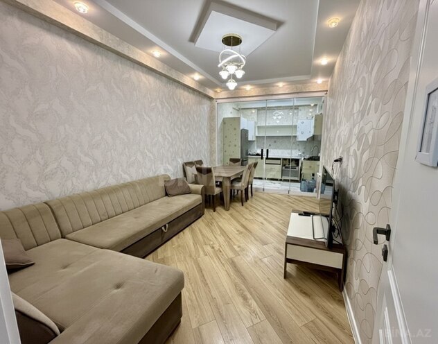 Продаётся 2-комн. новостройка 70 м², м. Ази Асланов, photo 3 from 15