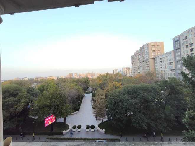 İcarəyə verilir 3 otaqlı köhnə tikili 85 m², Nərimanov r., photo 10 from 14