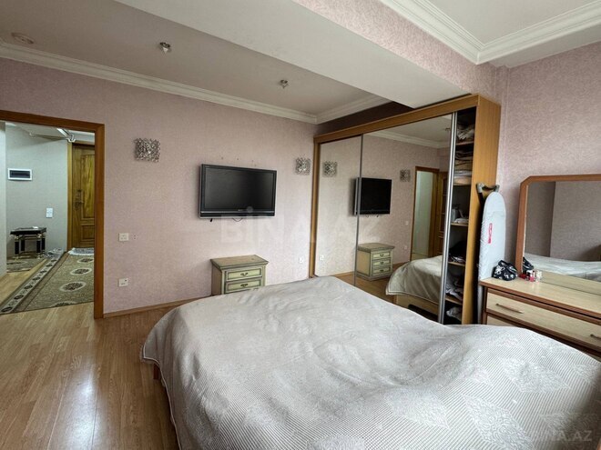 Satılır 3 otaqlı köhnə tikili 85 m², Sahil m., photo 8 from 15