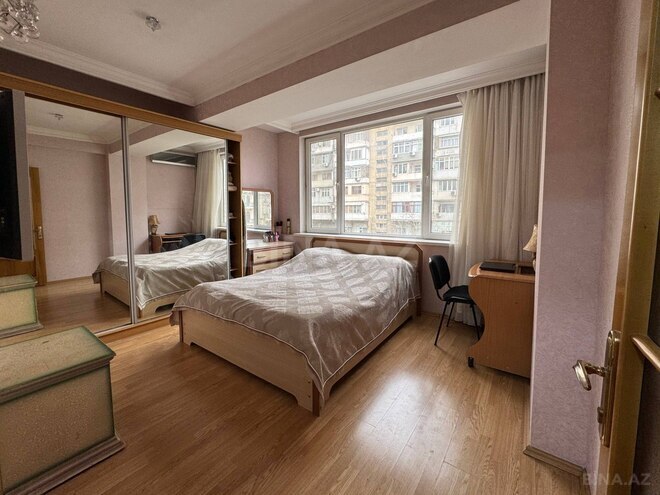 Satılır 3 otaqlı köhnə tikili 85 m², Sahil m., photo 7 from 15