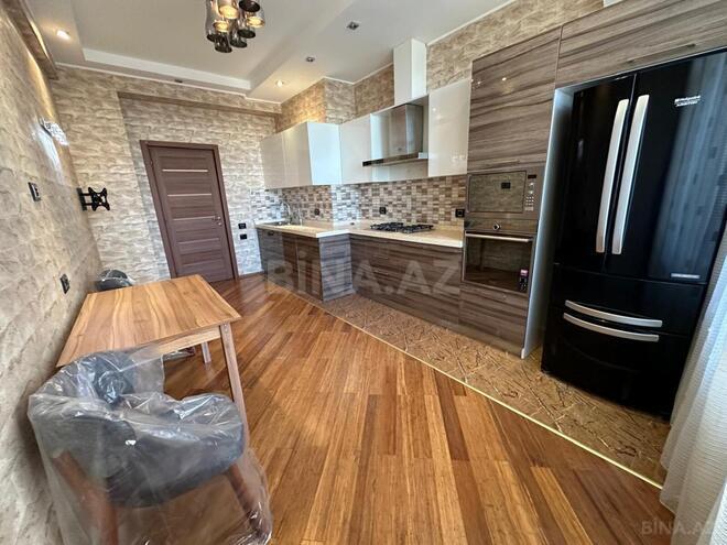 Продаётся 4-комн. новостройка 200 м², м. Элмляр Академиясы, photo 8 from 19