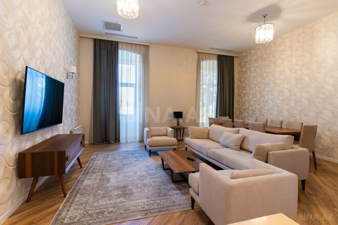 Сдаётся 5-комн. вторичка 291.6 м², м. Ичеришехер, photo 16 from 21