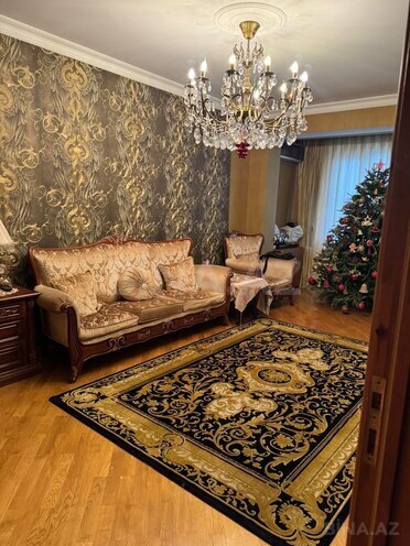 Satılır 3 otaqlı köhnə tikili 85 m², Azadlıq Prospekti m., photo 1 from 12