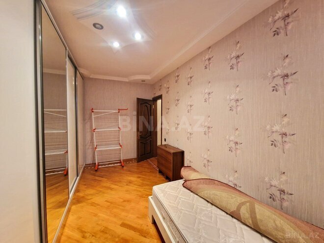 Сдаётся 3-комн. новостройка 165 м², м. Низами, photo 16 from 19