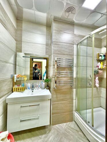 Продаётся 2-комн. новостройка 103 м², м. Кара Караев, photo 11 from 14